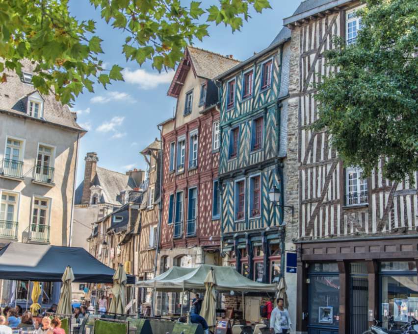 maisons a pans de bois et immeubles anciens centre ville rennes transaction rennes renovat 5x4