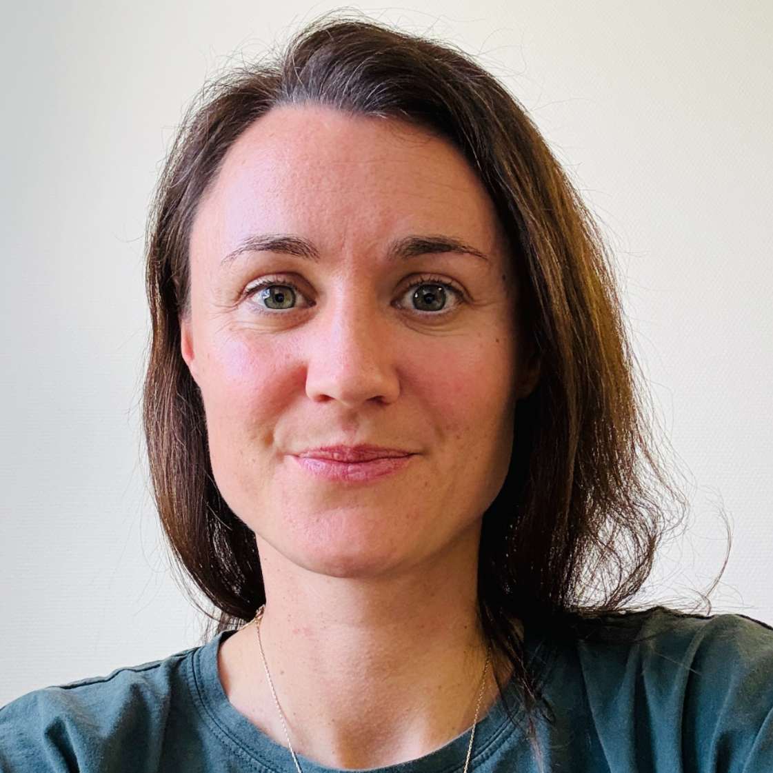 portrait conseillere immobiliere agence nantes conseil nantes social equipe 1x1