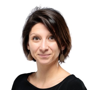 portrait professionnel collaboratrice agence immobiliere transaction nantes social equipe original